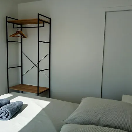 Tribord Babord Draps Fournis Parking Wifi Apartment Arzon Exterior photo